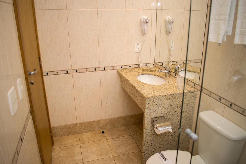 Jacques Georges Tower Hotel Пелотас Екстериор снимка