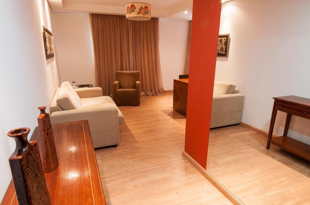 Jacques Georges Tower Hotel Пелотас Екстериор снимка