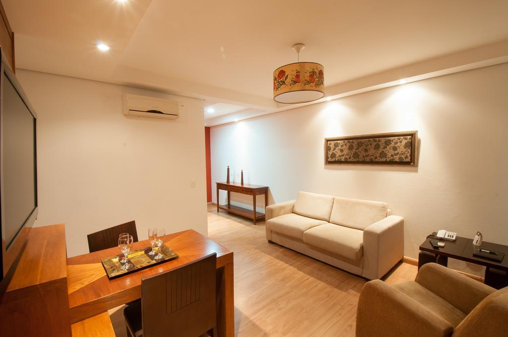 Jacques Georges Tower Hotel Пелотас Екстериор снимка