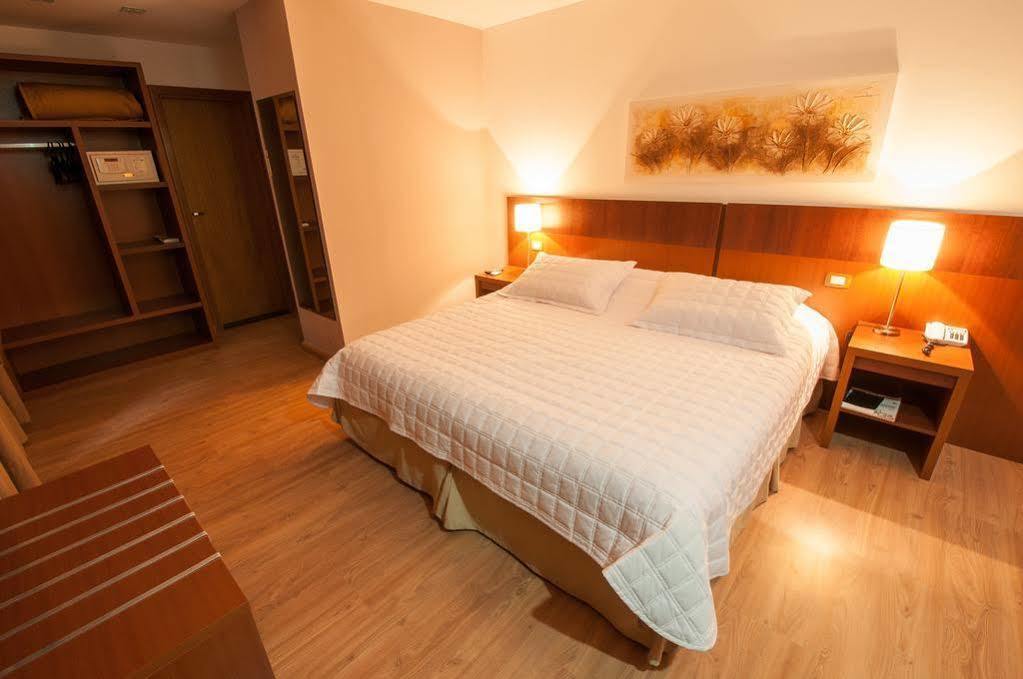 Jacques Georges Tower Hotel Пелотас Екстериор снимка